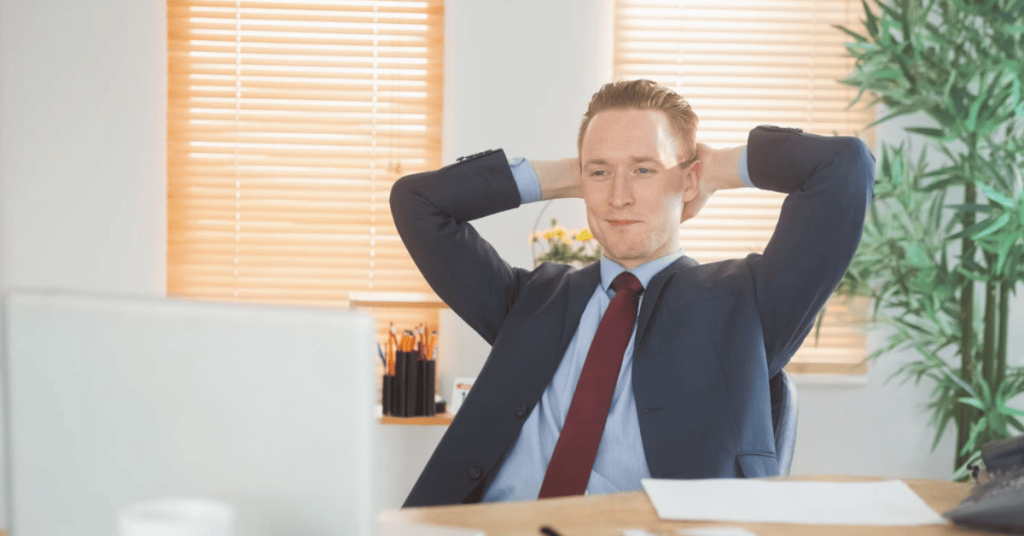 finance-manager-month-end-closing